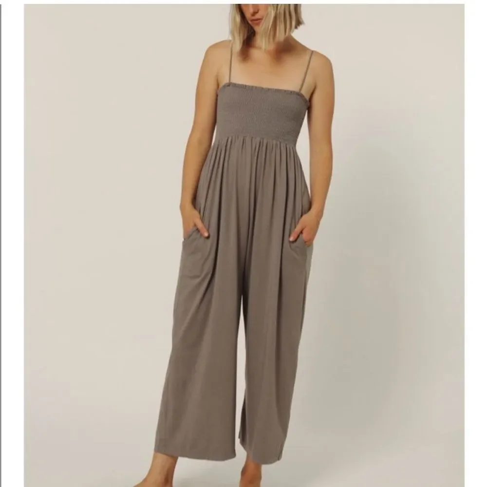 Calder Blake Small Lili Jumpsuit Anthracite Smocked Wide Leg Relaxed Fit Comfy - Picture 2 of 13